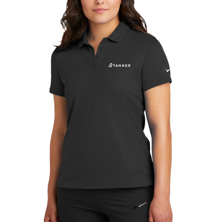 Nike Women's Victory Solid Polo