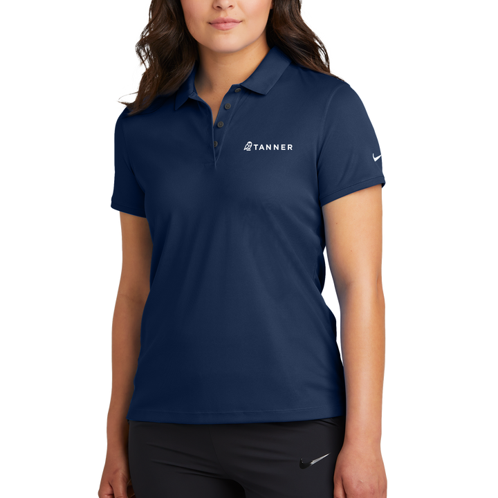 Nike Women's Victory Solid Polo